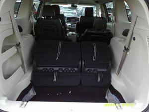 CHRYSLER PACIFICA TOURING L - 6