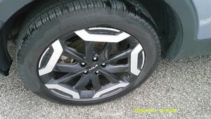 صورة 10 لـ 2025 KIA TELLURIDE S