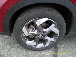 HYUNDAI VENUE SE - 10