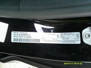 CHRYSLER PACIFICA SELECT - 7