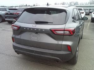 FORD ESCAPE ST-LINE - 2