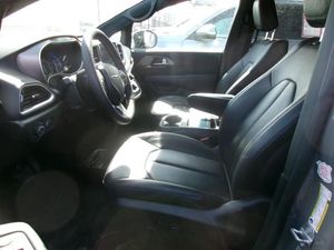 CHRYSLER PACIFICA SELECT - 3