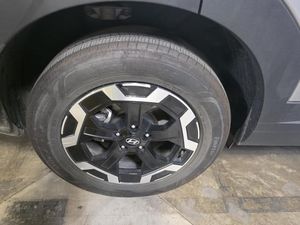 HYUNDAI SANTA FE SEL - 9