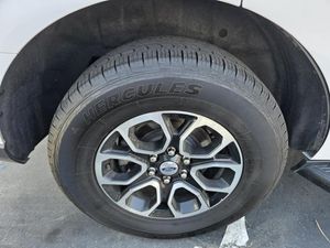 FORD EXPEDITION XLT - 10