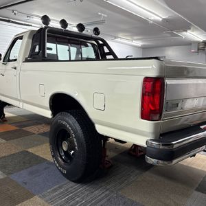 1987 FORD F-250 XLT — фото 6