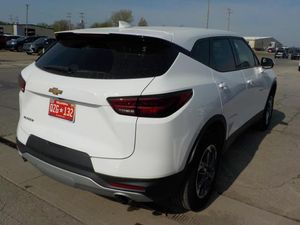 CHEVROLET BLAZER LT - 2