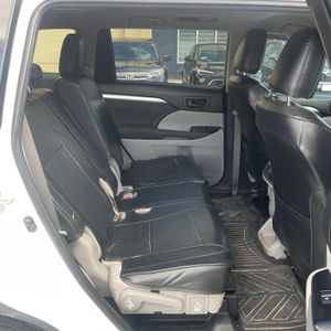 صورة مصغرة 27 لـ 2019 Toyota HIGHLANDER LE