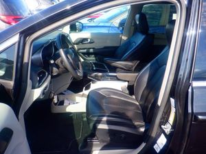 CHRYSLER PACIFICA TOURING L - 3