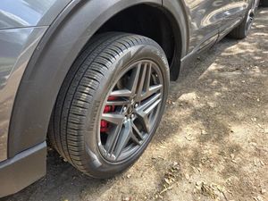 FORD EXPLORER ST-LINE - 10