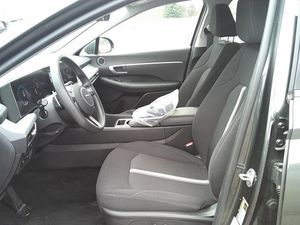 HYUNDAI SONATA SEL - 3