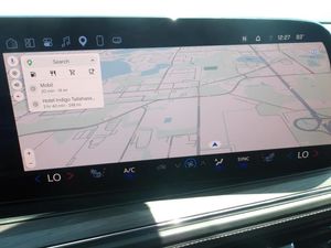 CHEVROLET SUBURBAN Z71 - 4