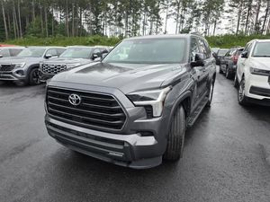 صورة 1 لـ 2025 Toyota SEQUOIA SR5