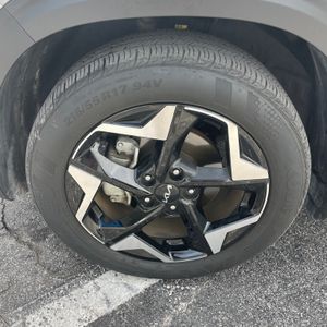 2025 KIA SELTOS EX photo 10