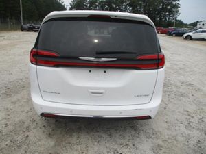 2024 Chrysler PACIFICA LIMITED — миниатюра 17