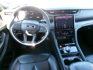 JEEP GRAND CHEROKEE LIMITED - 4