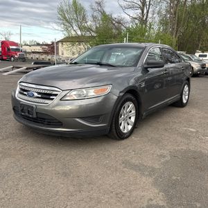 FORD TAURUS SE - 1