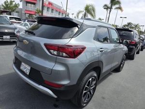 2025 Chevrolet TRAILBLAZER LT 照片 8