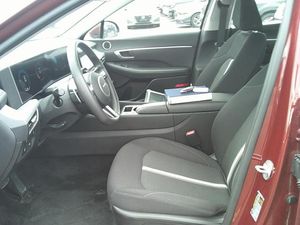 HYUNDAI SONATA SEL - 3