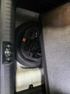 HYUNDAI VENUE SE - 10