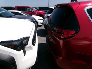 CHRYSLER PACIFICA SELECT - 6