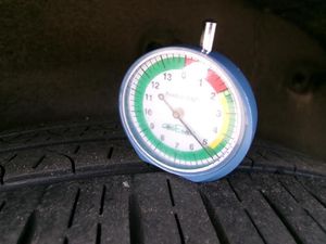 CHRYSLER PACIFICA LIMITED - 9