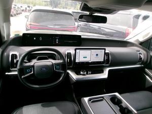 FORD EXPEDITION MAX PLATINUM - 4