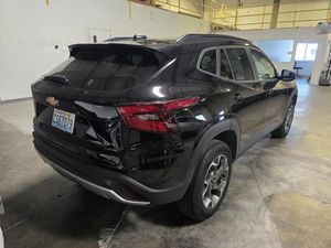 2025 Chevrolet TRAX LT 照片 2