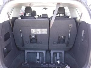 KIA CARNIVAL - 6