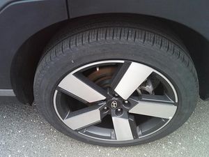 HYUNDAI SANTA FE LIMITED - 10