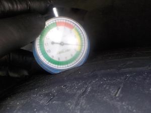 CHRYSLER PACIFICA TOURING L - 8