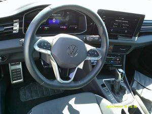 VOLKSWAGEN JETTA SPORT - 4