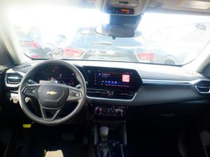 CHEVROLET TRAILBLAZER - 4