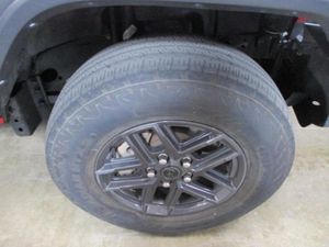 2025 JEEP WRANGLER SAHARA 照片 10