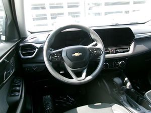 2025 Chevrolet TRAILBLAZER LT — фото 4