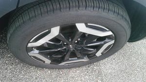 2025 KIA TELLURIDE S photo 9
