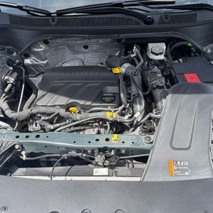 2025 Chevrolet TRAX LT thumbnail 32