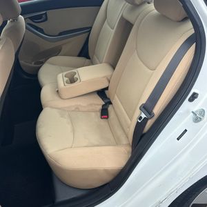 2013 Hyundai ELANTRA GLS — миниатюра 18