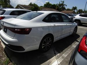 صورة 2 لـ 2025 Volkswagen JETTA SPORT