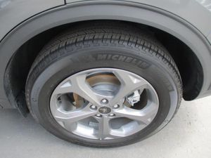 صورة 9 لـ 2025 FORD ESCAPE ST-LINE