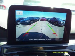 FORD ESCAPE ST-LINE - 4