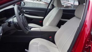 HYUNDAI SONATA SEL - 3