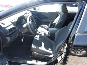 SUBARU CROSSTREK PREMIUM - 3