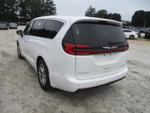 2024 Chrysler PACIFICA LIMITED — миниатюра 25