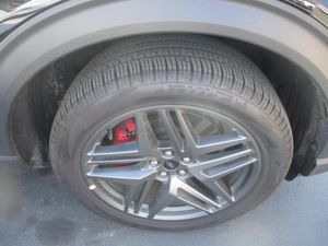 FORD EXPLORER ST-LINE - 10