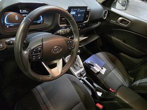 HYUNDAI VENUE SE - 4