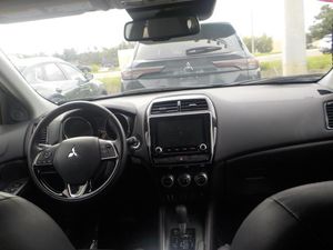 2025 Mitsubishi OUTLANDER SPORT SE 照片 4