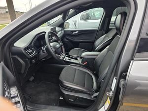 صورة 3 لـ 2025 FORD ESCAPE ST-LINE