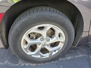 CHRYSLER PACIFICA LIMITED - 10