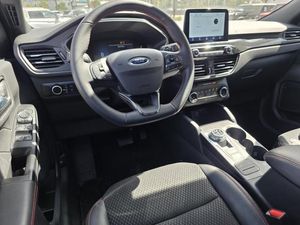 FORD ESCAPE ST-LINE - 4