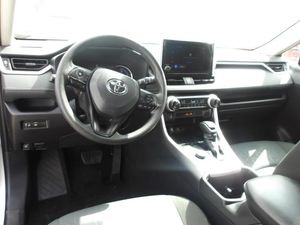 TOYOTA RAV4 - 4
